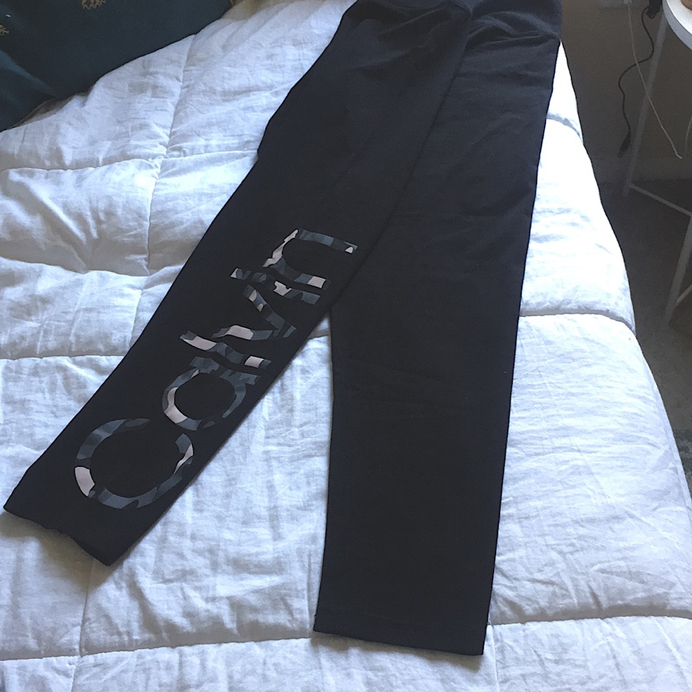 Calvin Klein Yoga Pants/Leggings Large Size